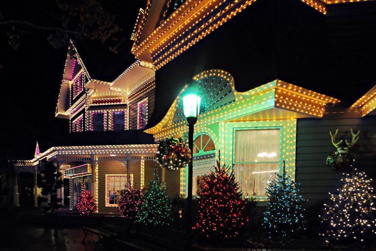 holiday lights installation in Orlando FL