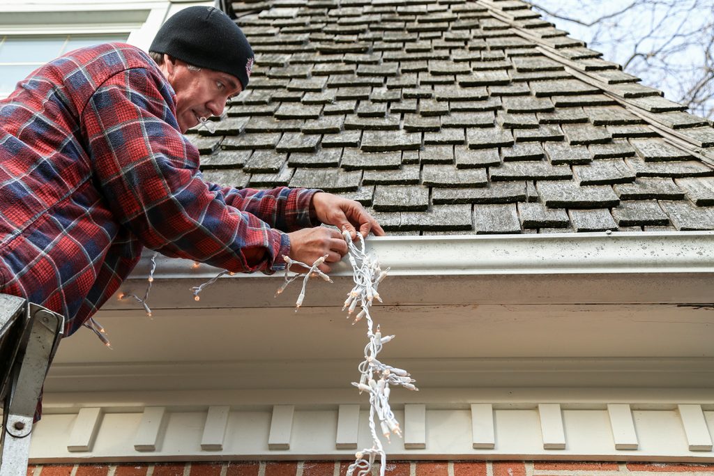 outdoor lighting maintenance in Orlando FL