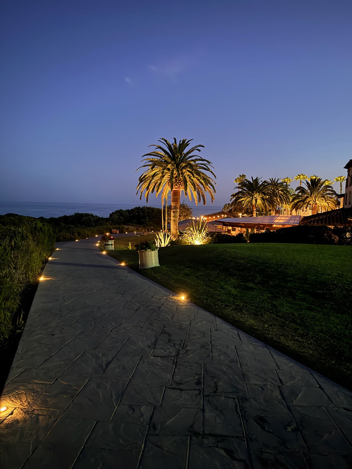 LED Pathway Lights - Modern Efficiency, Lasting Beauty