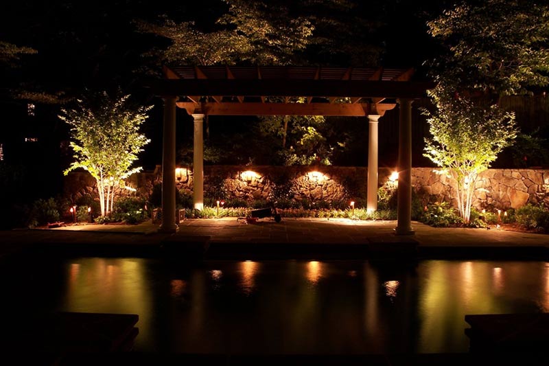 Enchanting Outdoor Lighting Across Iconic Locations in Florida