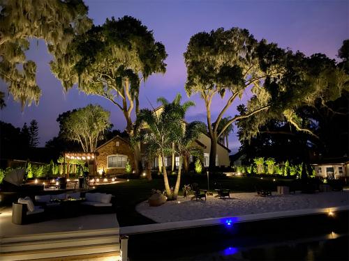 Orlando Landscaping & Lighting at Lake Butler Windermere