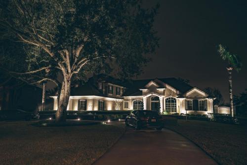 Orlando Landscaping & Lighting at Waterford Point Windermere